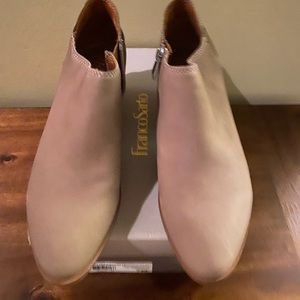 Brand New Franco Sarto Dex Bootie, Mushroom,7M